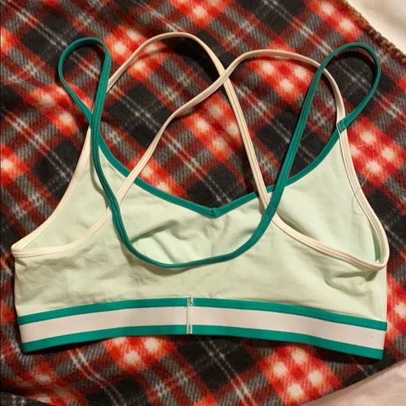 Sports bra - Picture 2 of 3